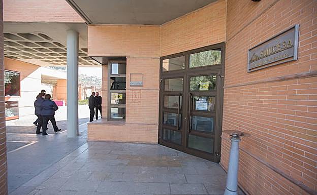 Al gerente de Emucesa se le imputan prevaricación y fraude a la Seguridad Social, entre otros delitos