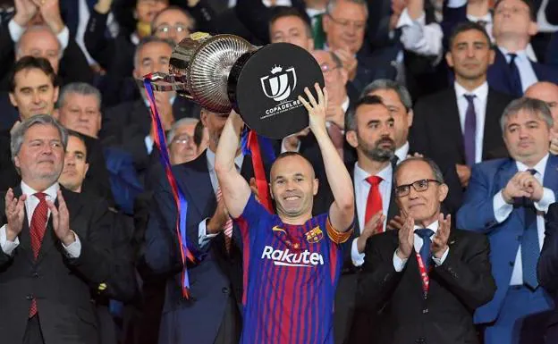 La noche que merecía Iniesta