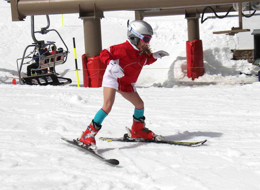 La actividad, acto central de la primavera en Sierra Nevada, anuncia el tramo final de la temporada, que se prolonga hasta el 6 de mayo