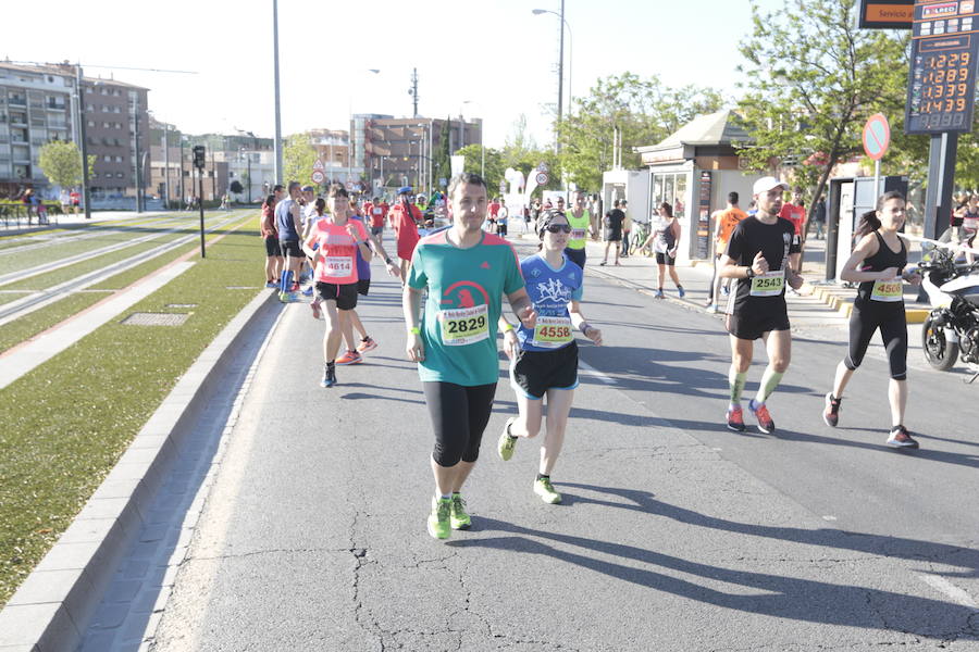 Aquí puedes ver unas maravillosas estampas de la carrera del pasado sábado en Granada