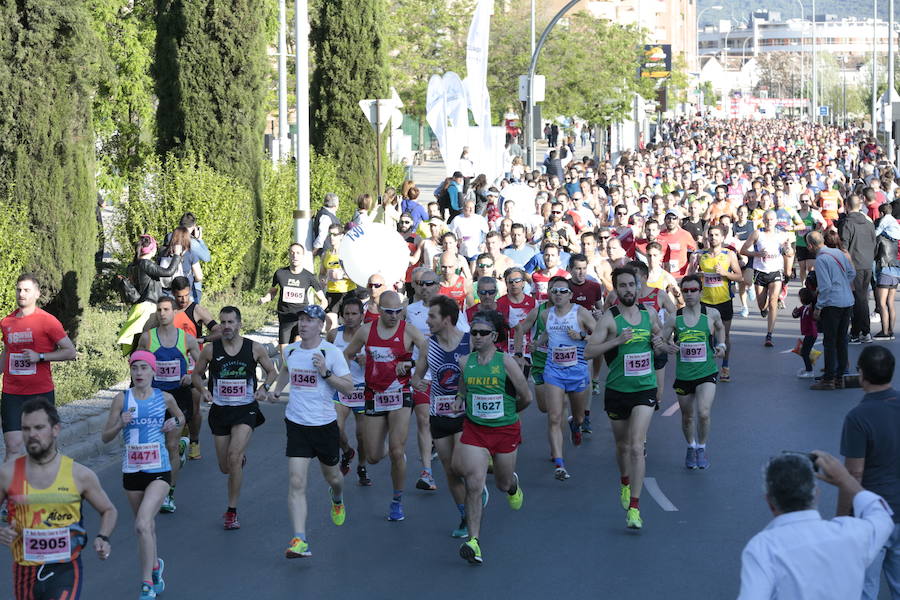 Aquí puedes ver unas maravillosas estampas de la carrera del pasado sábado en Granada