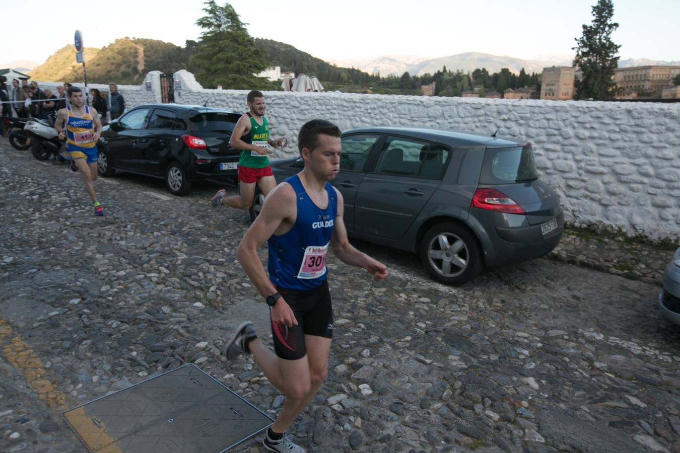 Aquí puedes ver unas maravillosas estampas de la carrera del pasado sábado en Granada