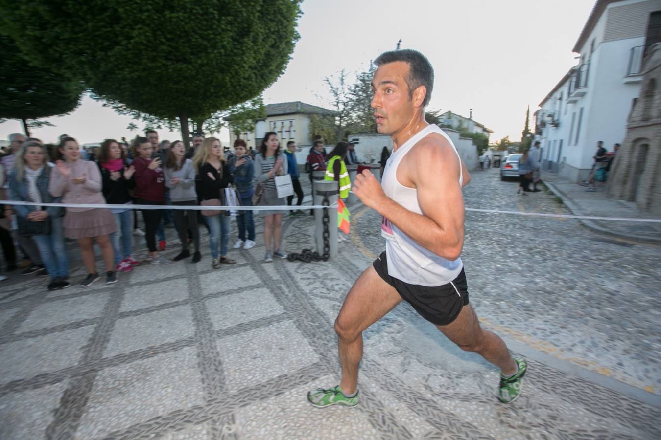 Aquí puedes ver unas maravillosas estampas de la carrera del pasado sábado en Granada