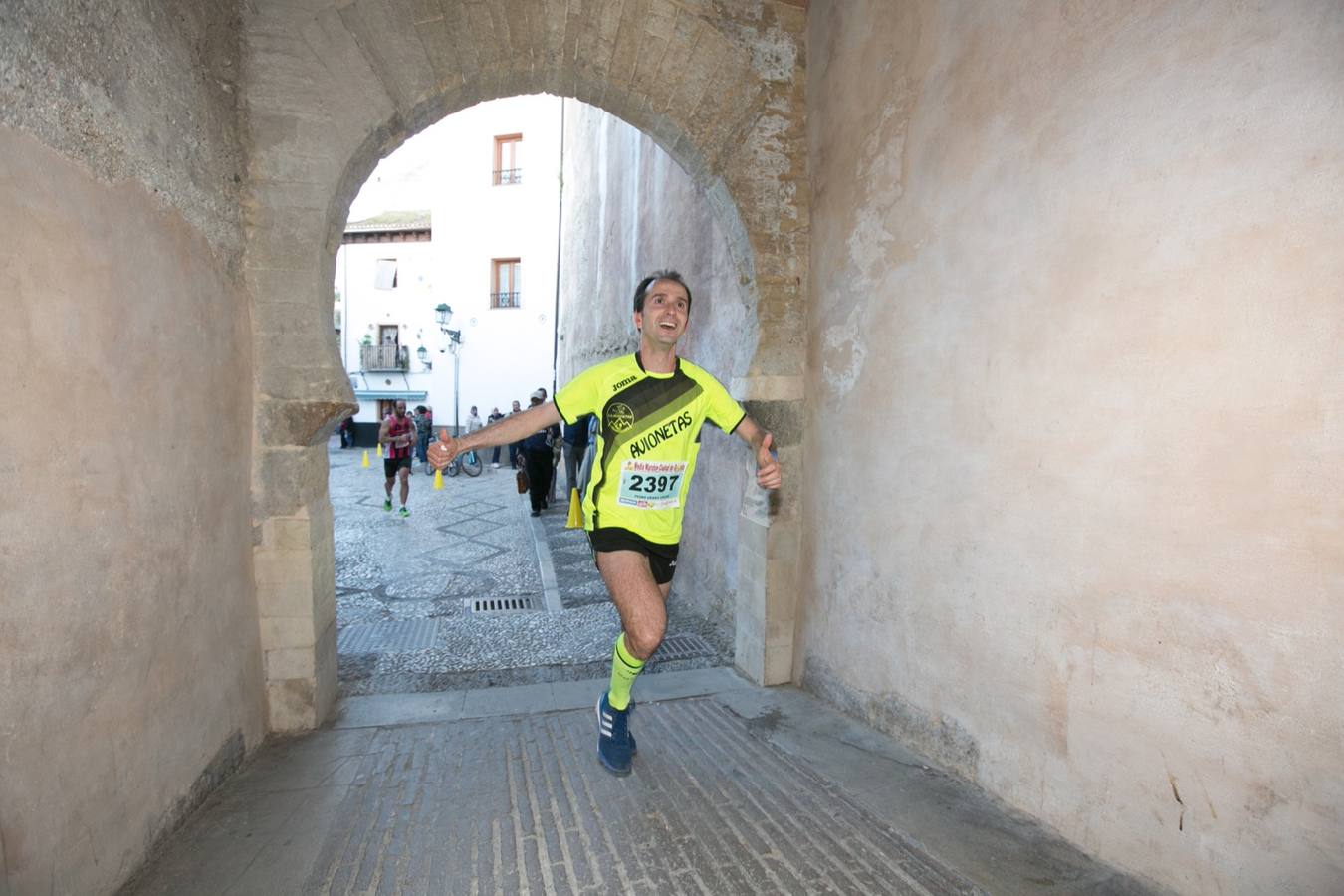 Aquí puedes ver unas maravillosas estampas de la carrera del pasado sábado en Granada