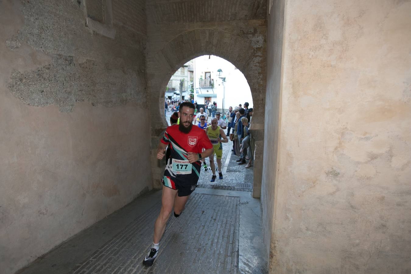 Aquí puedes ver unas maravillosas estampas de la carrera del pasado sábado en Granada