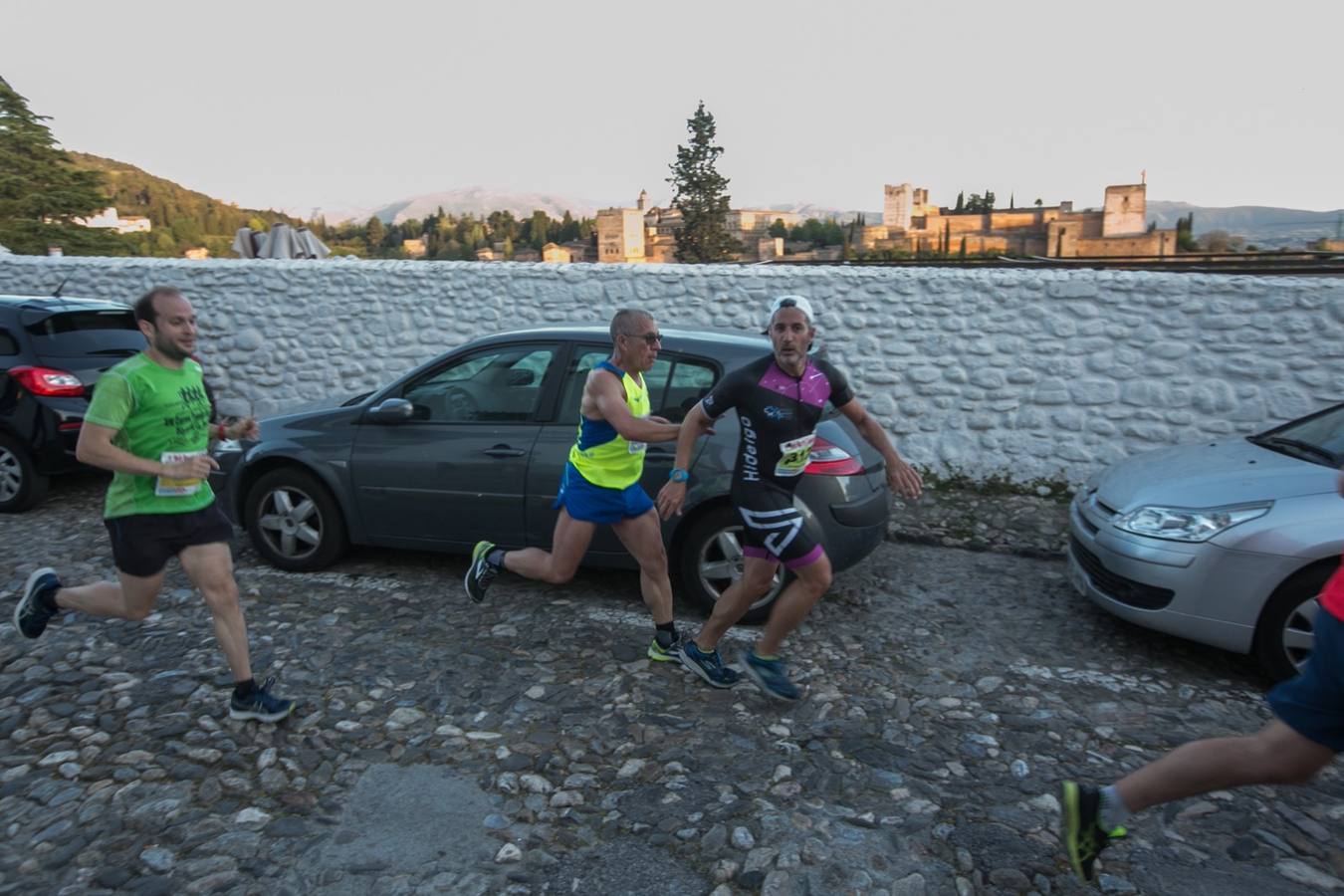 Aquí puedes ver unas maravillosas estampas de la carrera del pasado sábado en Granada