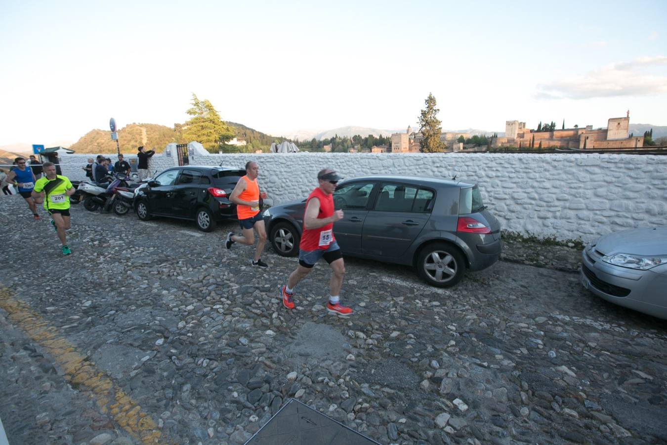 Aquí puedes ver unas maravillosas estampas de la carrera del pasado sábado en Granada