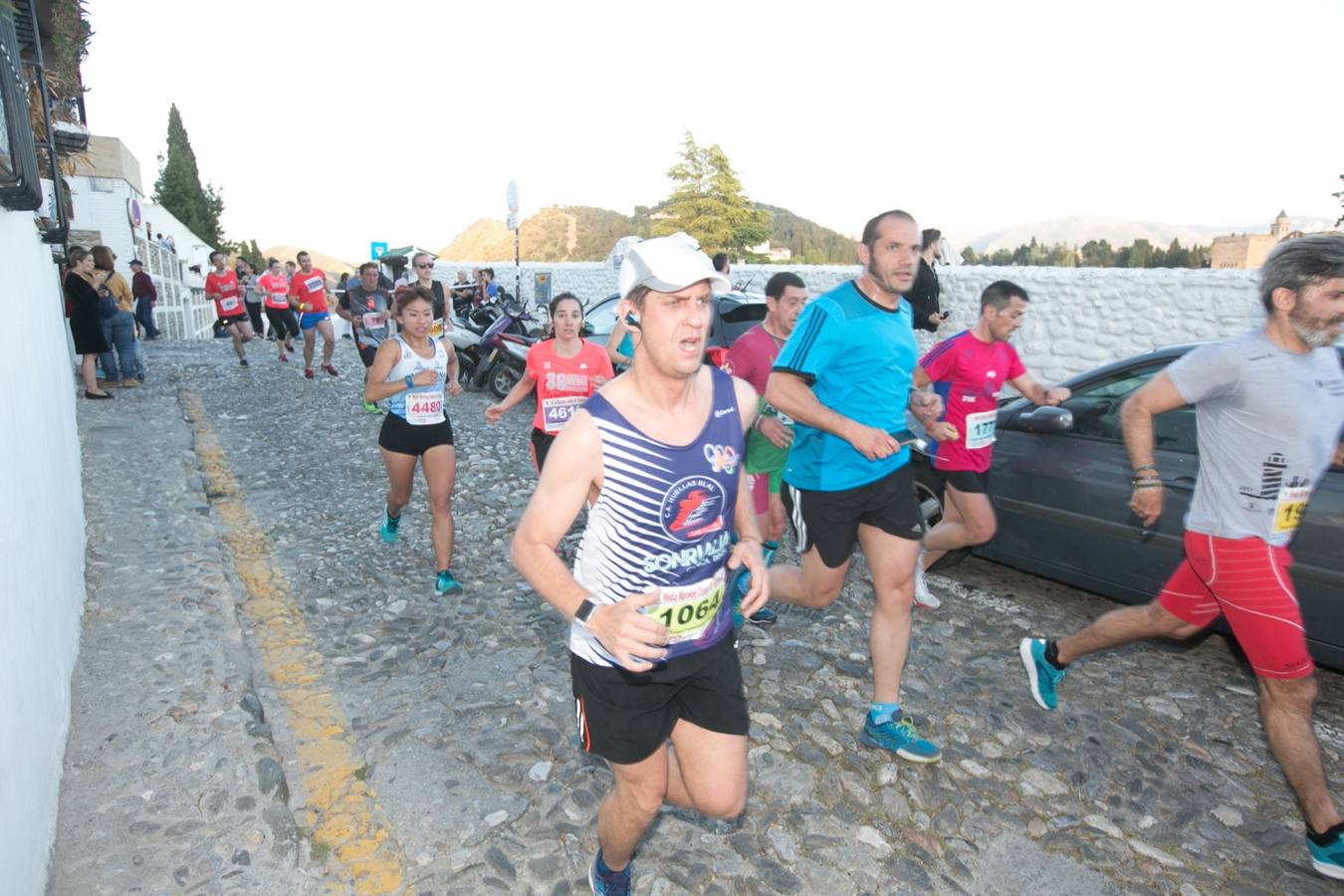 Aquí puedes ver unas maravillosas estampas de la carrera del pasado sábado en Granada