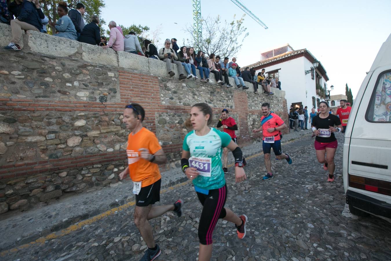 Aquí puedes ver unas maravillosas estampas de la carrera del pasado sábado en Granada