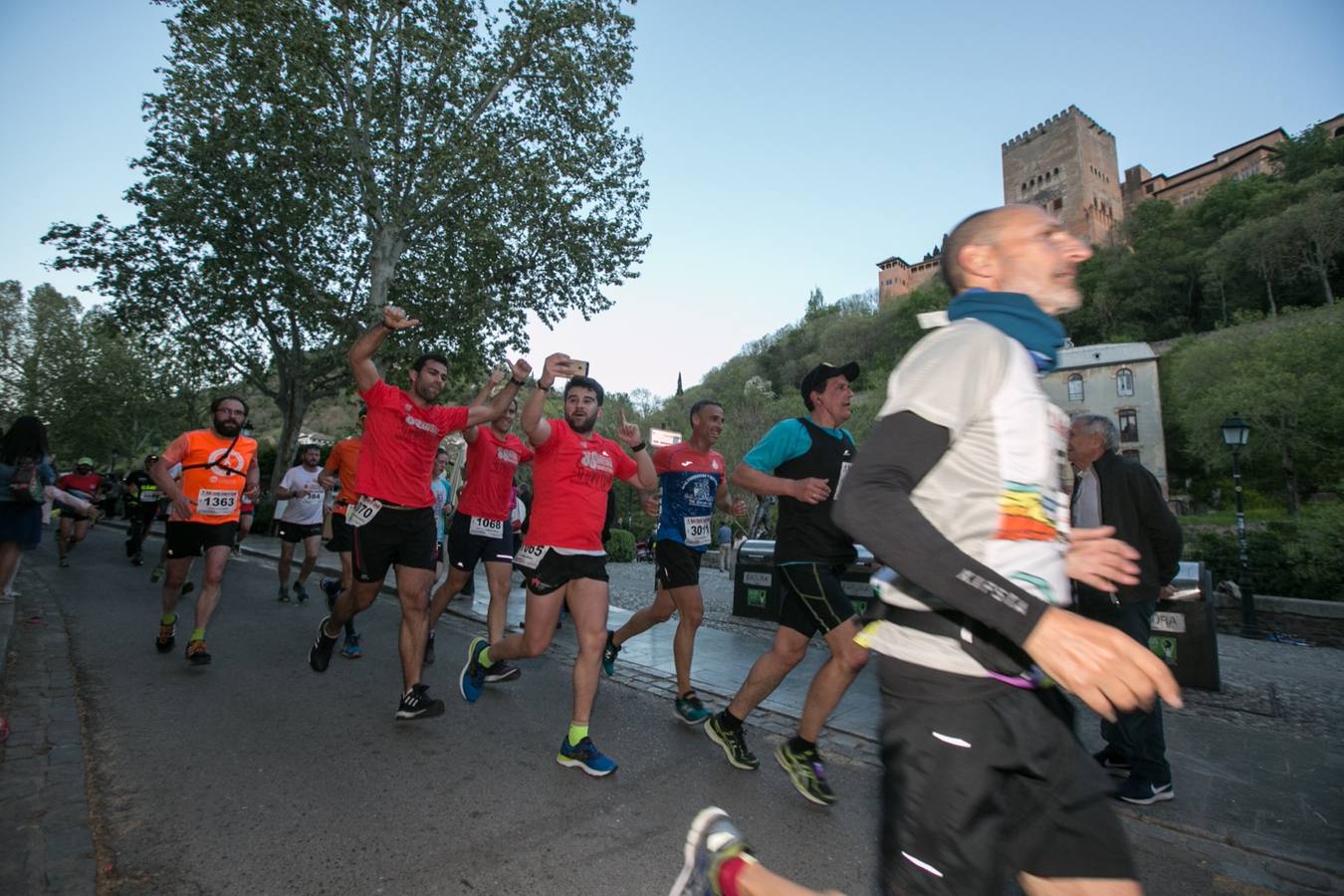 Aquí puedes ver unas maravillosas estampas de la carrera del pasado sábado en Granada