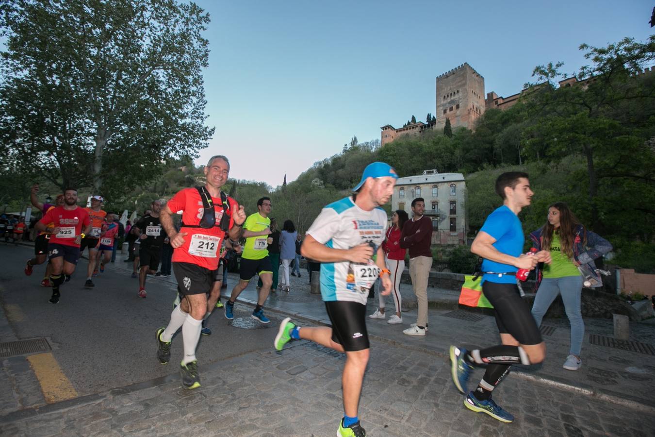 Aquí puedes ver unas maravillosas estampas de la carrera del pasado sábado en Granada