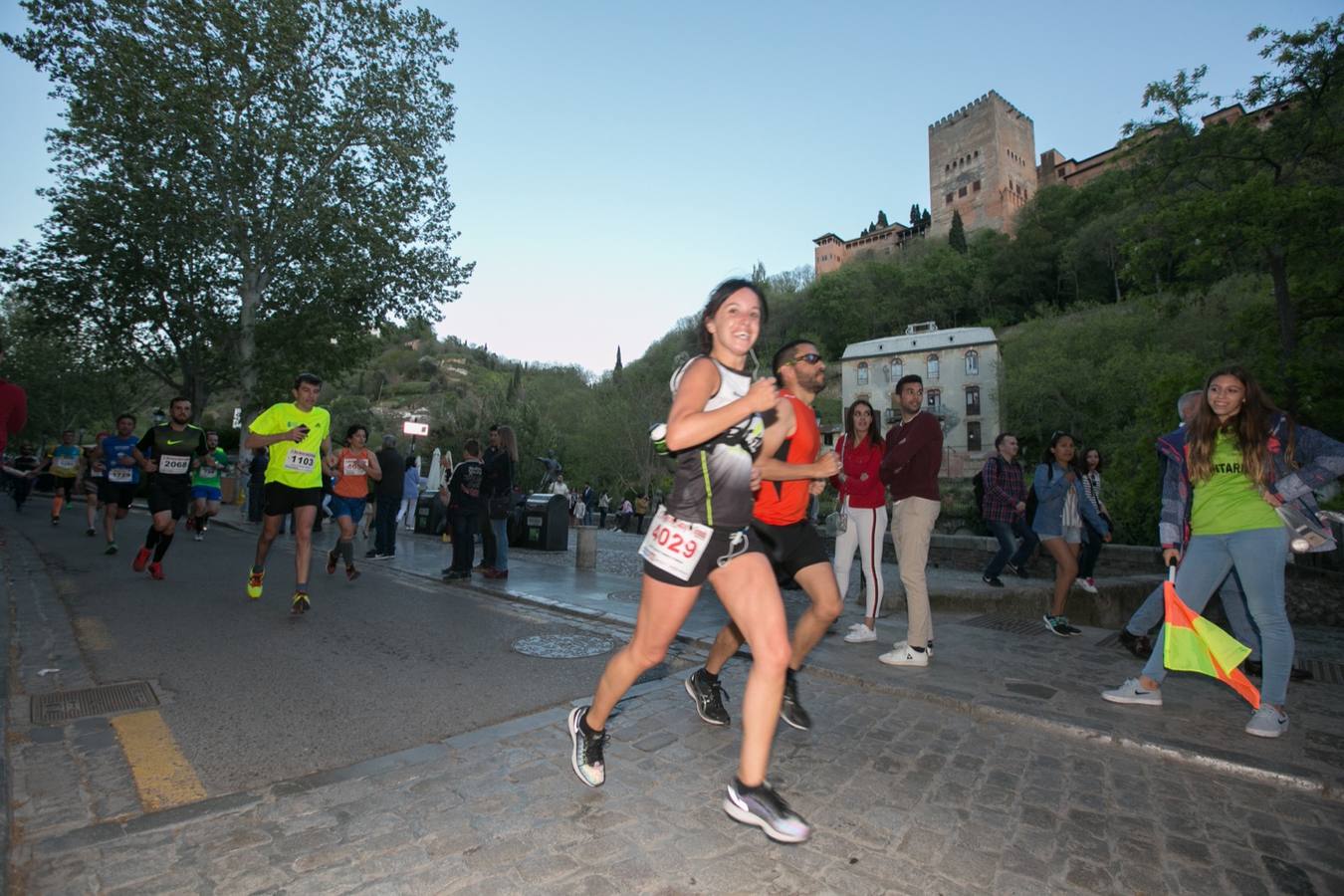 Aquí puedes ver unas maravillosas estampas de la carrera del pasado sábado en Granada