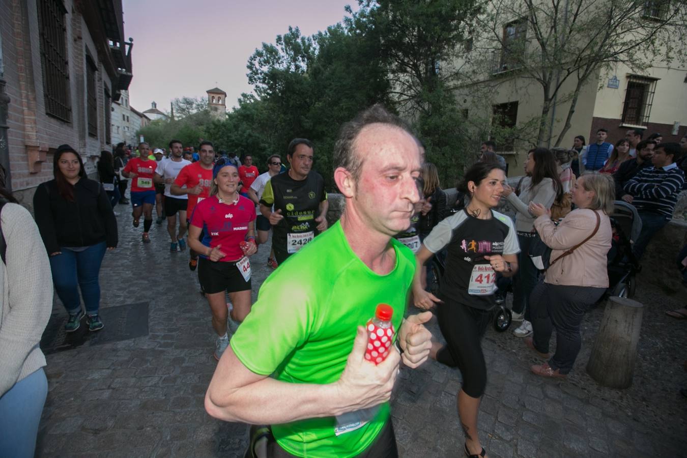 Aquí puedes ver unas maravillosas estampas de la carrera del pasado sábado en Granada