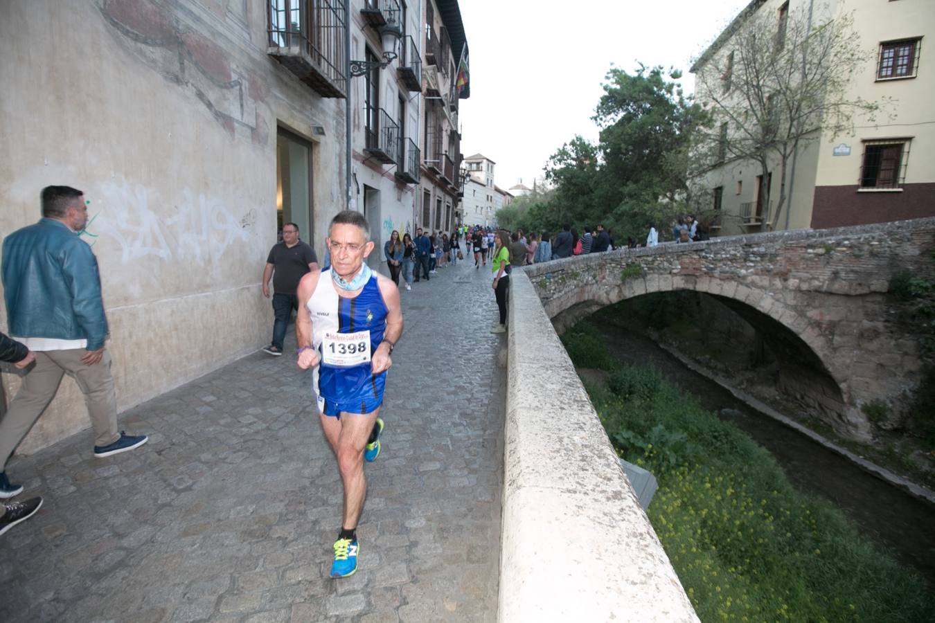 Aquí puedes ver unas maravillosas estampas de la carrera del pasado sábado en Granada