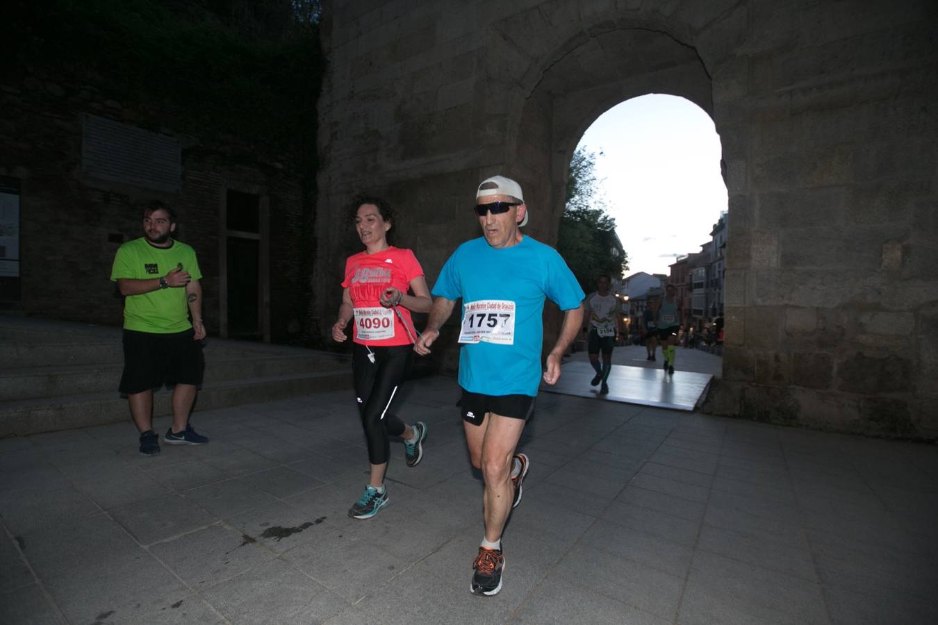 Aquí puedes ver unas maravillosas estampas de la carrera del pasado sábado en Granada