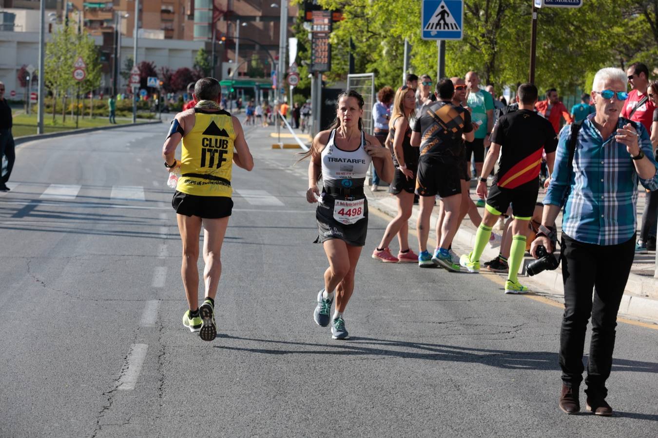 Aquí puedes ver unas maravillosas estampas de la carrera del pasado sábado en Granada