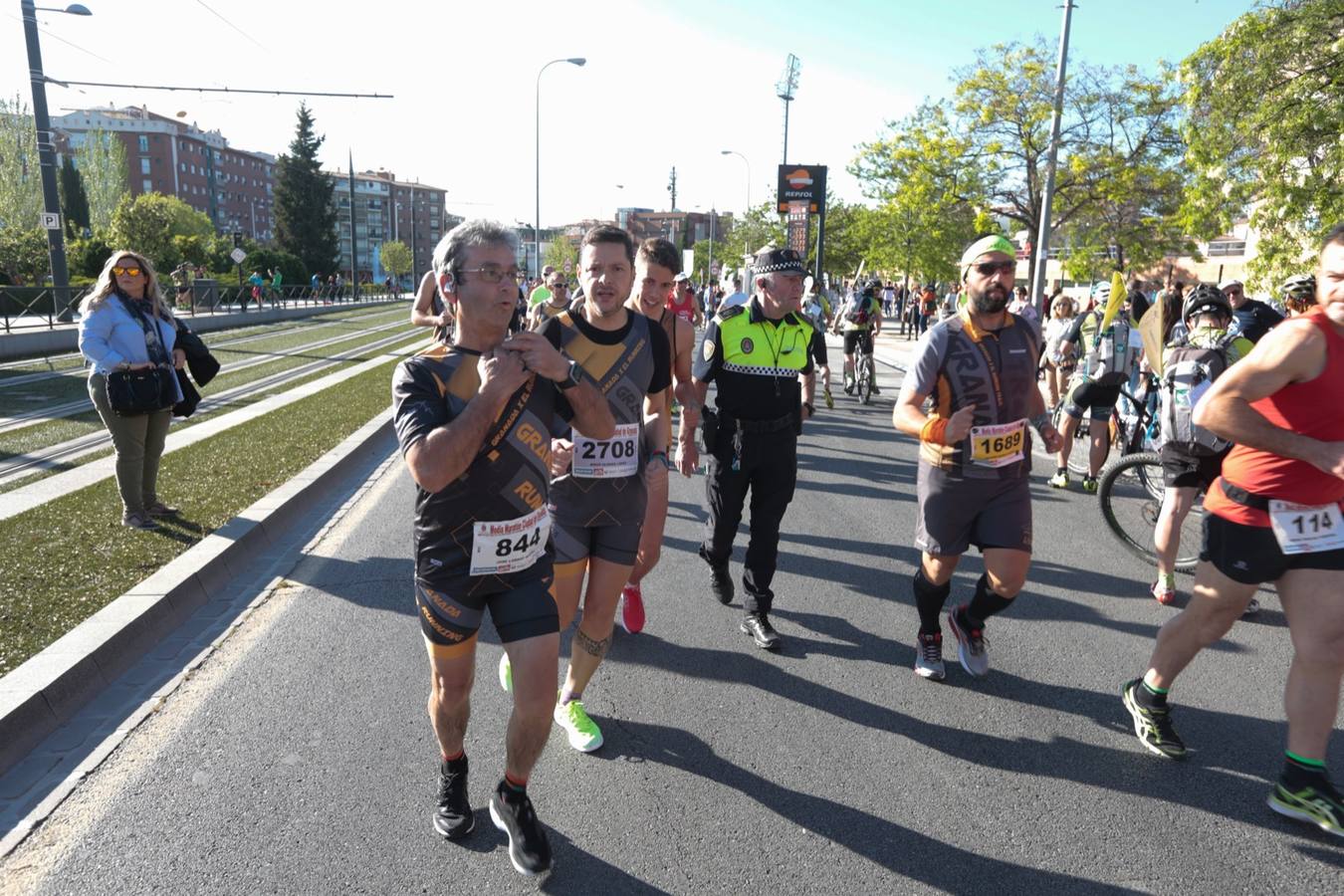 Aquí puedes ver unas maravillosas estampas de la carrera del pasado sábado en Granada