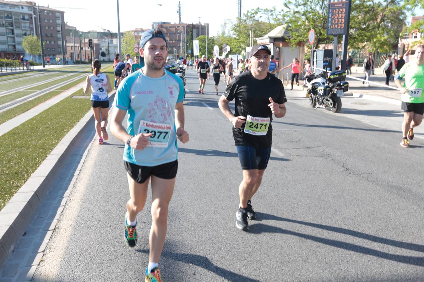 Aquí puedes ver unas maravillosas estampas de la carrera del pasado sábado en Granada