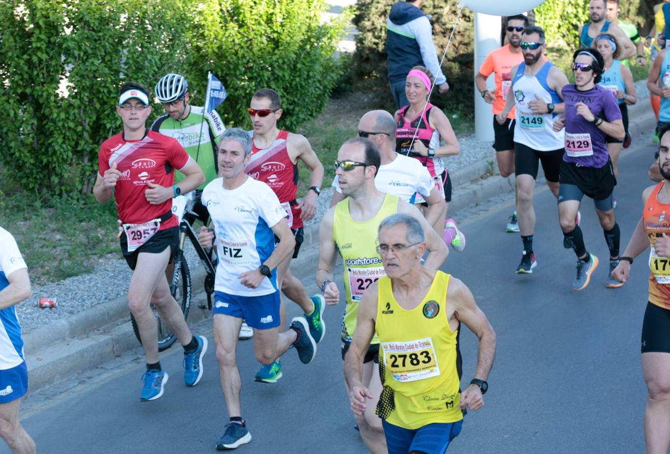 Aquí puedes ver unas maravillosas estampas de la carrera del pasado sábado en Granada