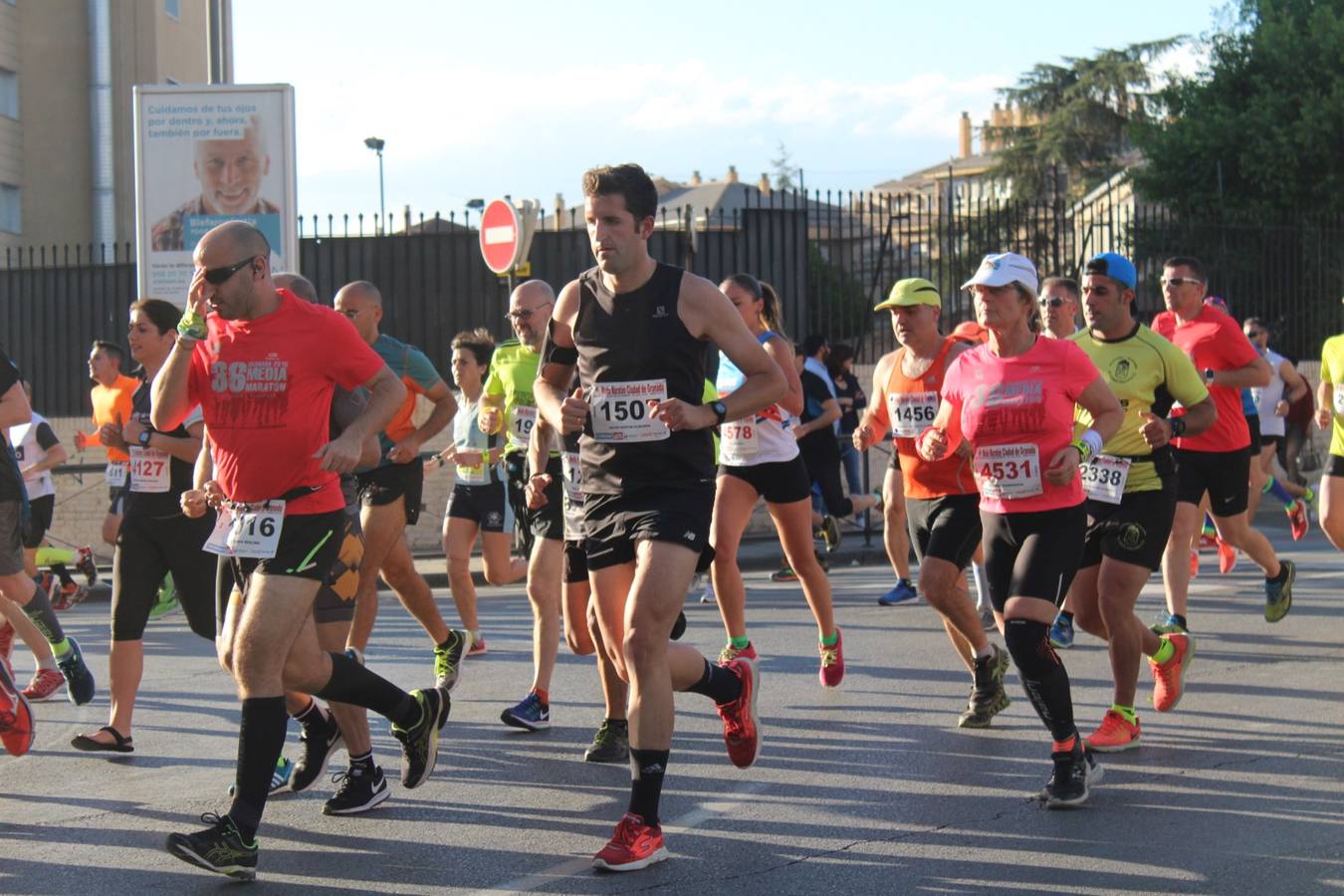 Más de tres mil personas han participado en la media maratón más bonita del mundo