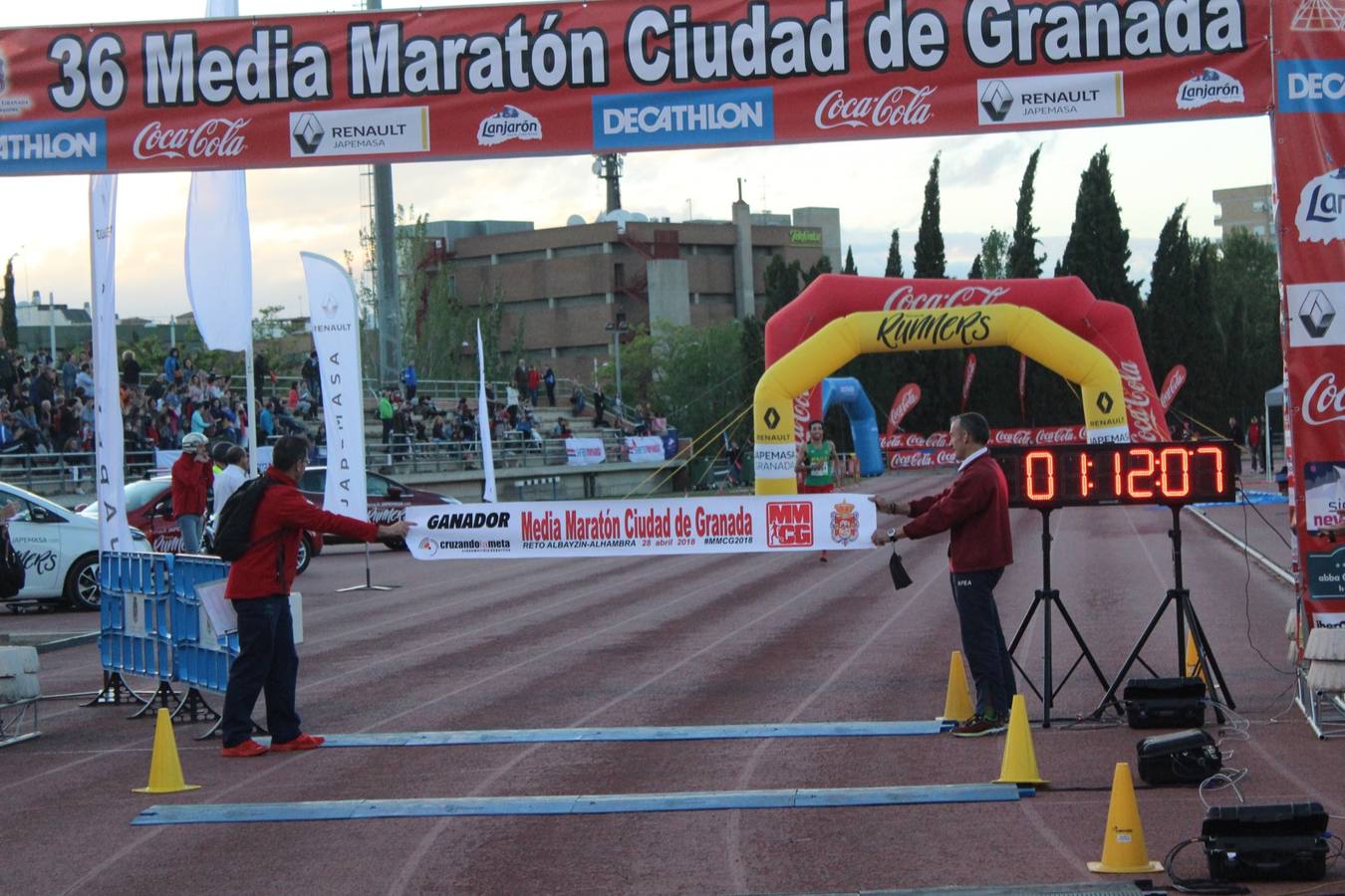 Más de tres mil personas han participado en la media maratón más bonita del mundo