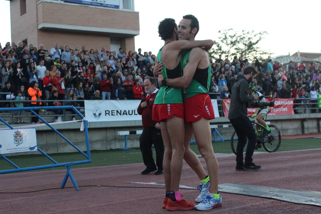 Más de tres mil personas han participado en la media maratón más bonita del mundo