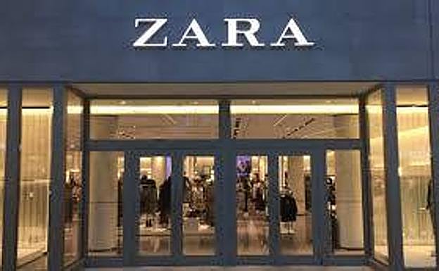 El vestido veraniego de Zara que arrasa: agotado en horas, pero aún lo puedes comprar aquí