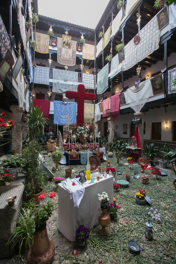 La Corrala de Santiago, vencedora en la categoría de patios.