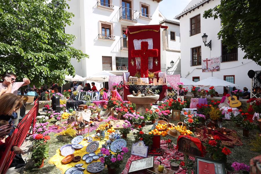 Ambiente en la plaza Carlos Cano.