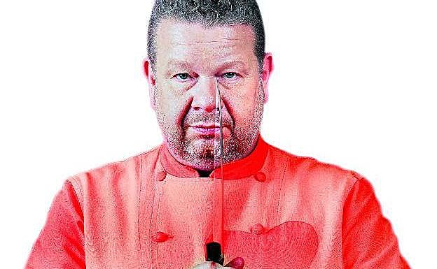 La revelación de Chicote en su regreso: «Visitamos por primera vez la cocina de un restaurante chino...»