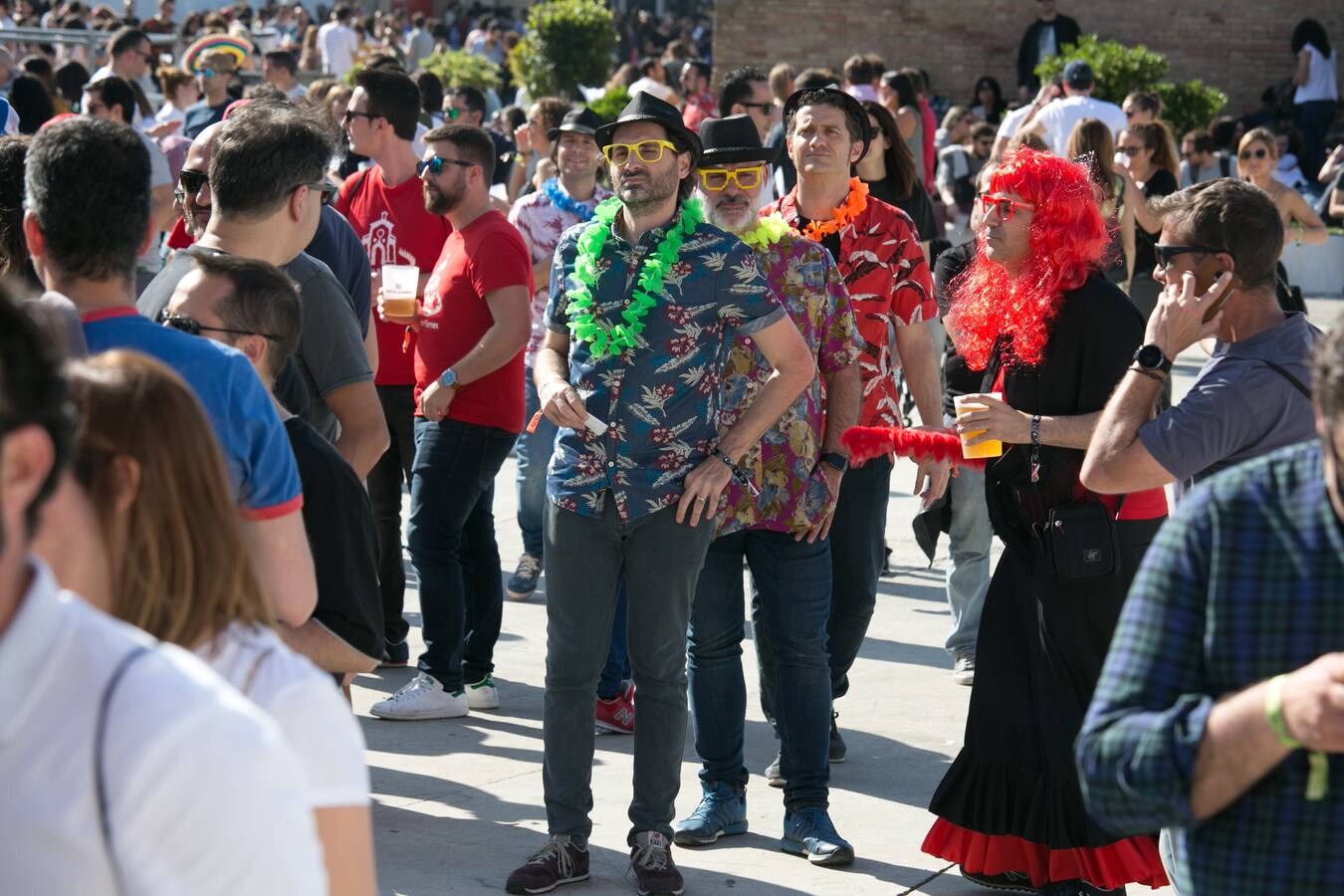 El festival llena la feria de muestras de Armilla