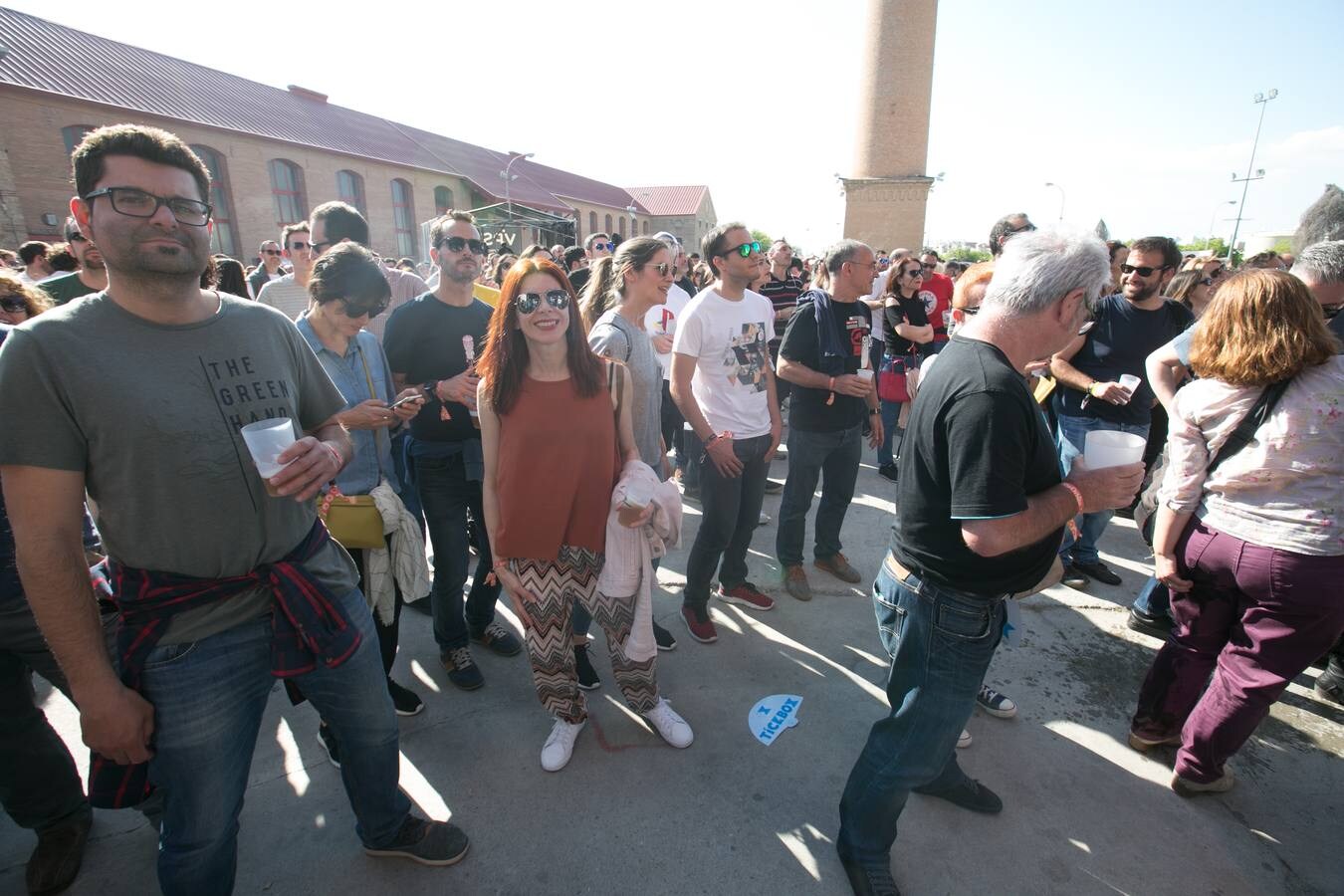 El festival llena la feria de muestras de Armilla