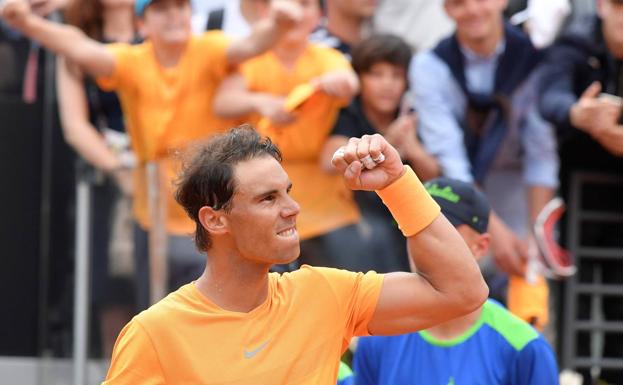 Rafa Nadal celebra la victoria en Roma. 