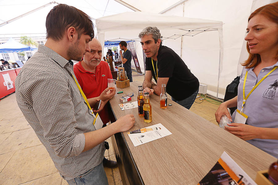 Habrá conferencias y catas de esta original cerveza en la plaza de la Coronación este sábado