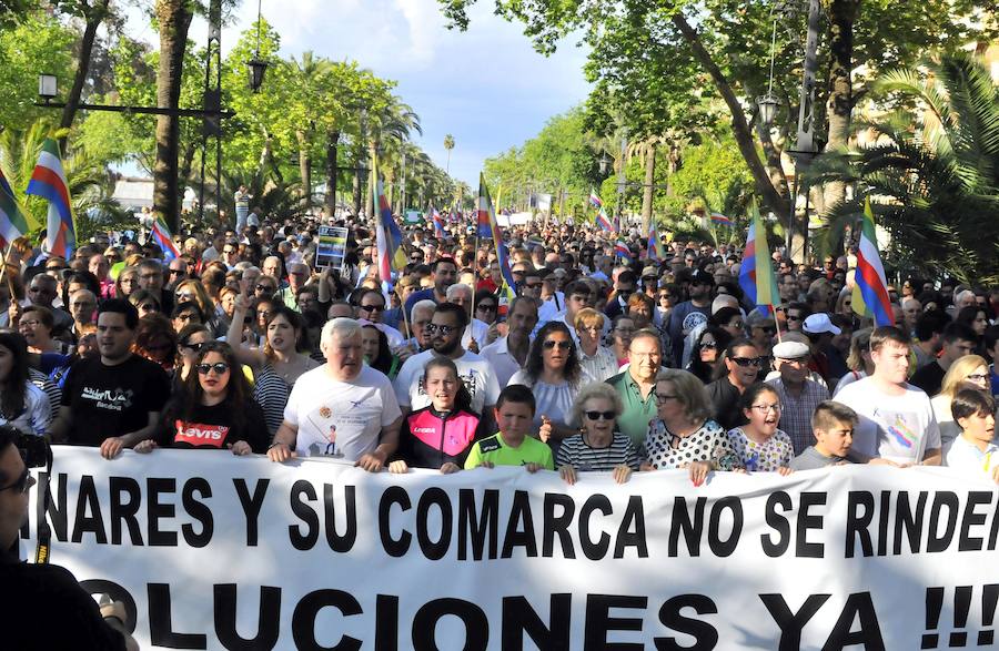 «Señora Díaz: iremos a Sevilla todos juntos, todos unidos y con nuestra bandera», indicó la plataforma en su manifiesto