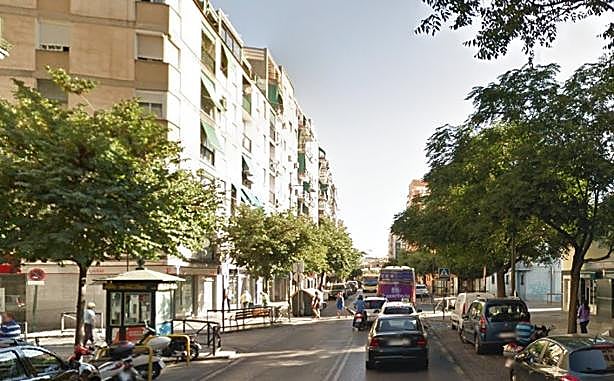 El bulo sitúa la escena en la Avenida de Dílar.