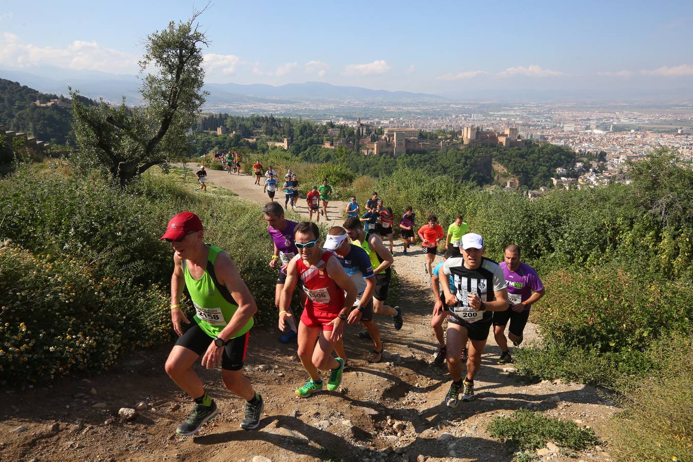 Sólo cuatro de los 3.000 participantes lograron bajar de la hora por la exigencia del recorrido