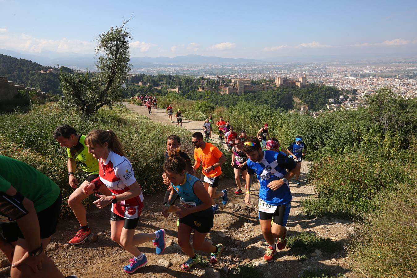 Sólo cuatro de los 3.000 participantes lograron bajar de la hora por la exigencia del recorrido