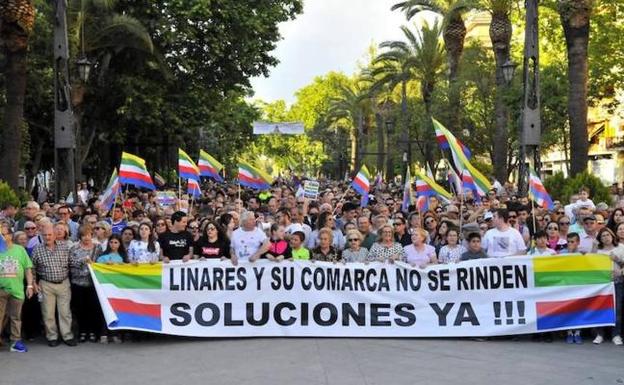 'Todos a una por Linares' pedirá reunirse con Susana Díaz