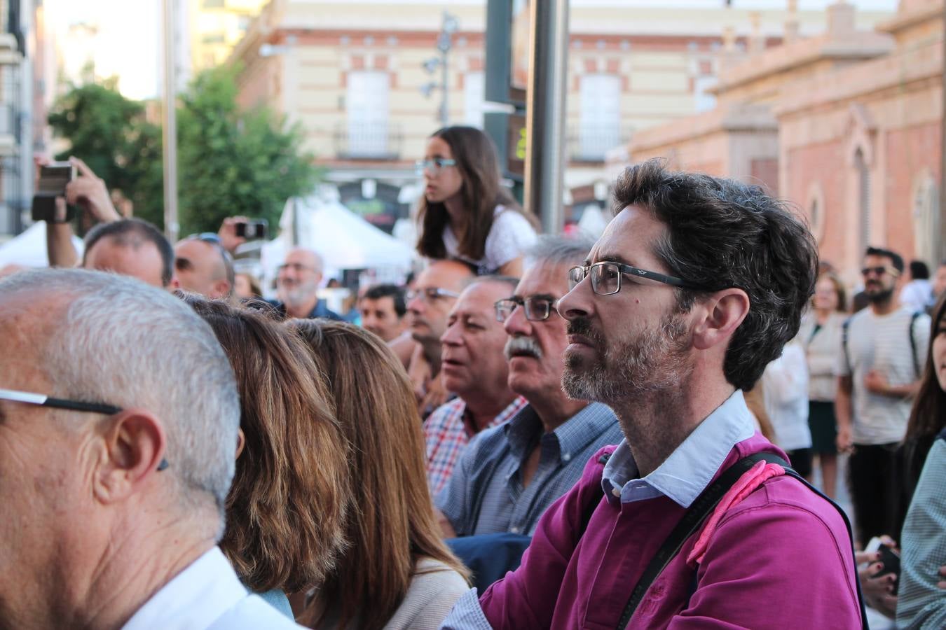 Miles de almerienses volvieron a encontrarse en este evento anual, en el que se promocionaron las bondades de la cocina local