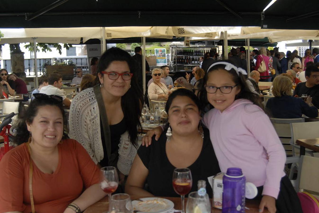 El rincón que IDEAL habilita cada año para celebrar nuestras fiestas abrió sus puertas en el lunes de Corpus. Para ver todas las fotos de estas fiestas,  en este enlace