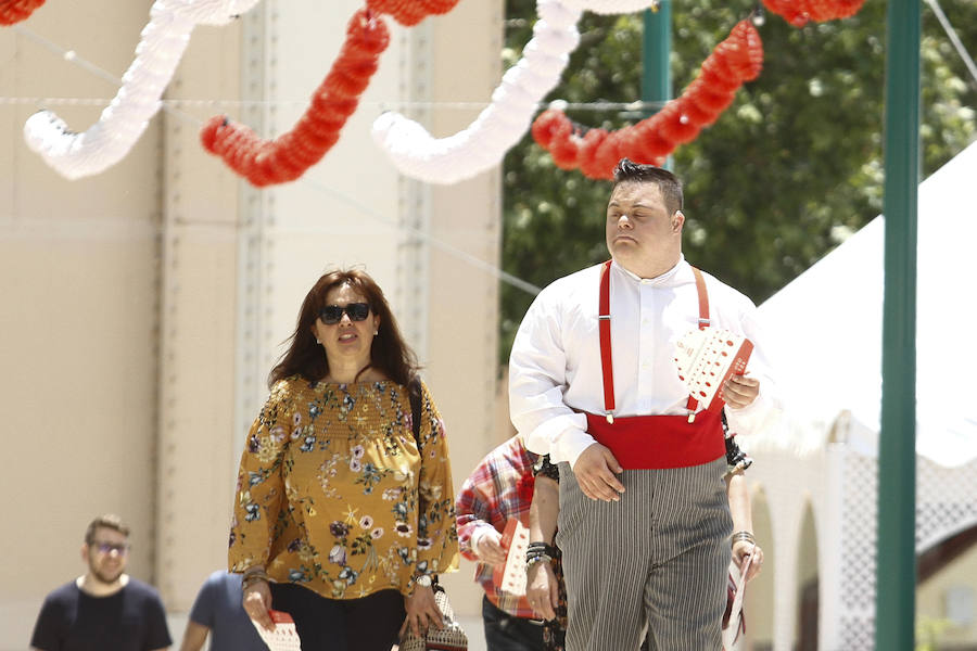 Así se ha vivido la jornada del martes en el Real de la Feria del Corpus de Granada. Para ver todas las imágenes de este Corpus 2018 pulsa este  enlace