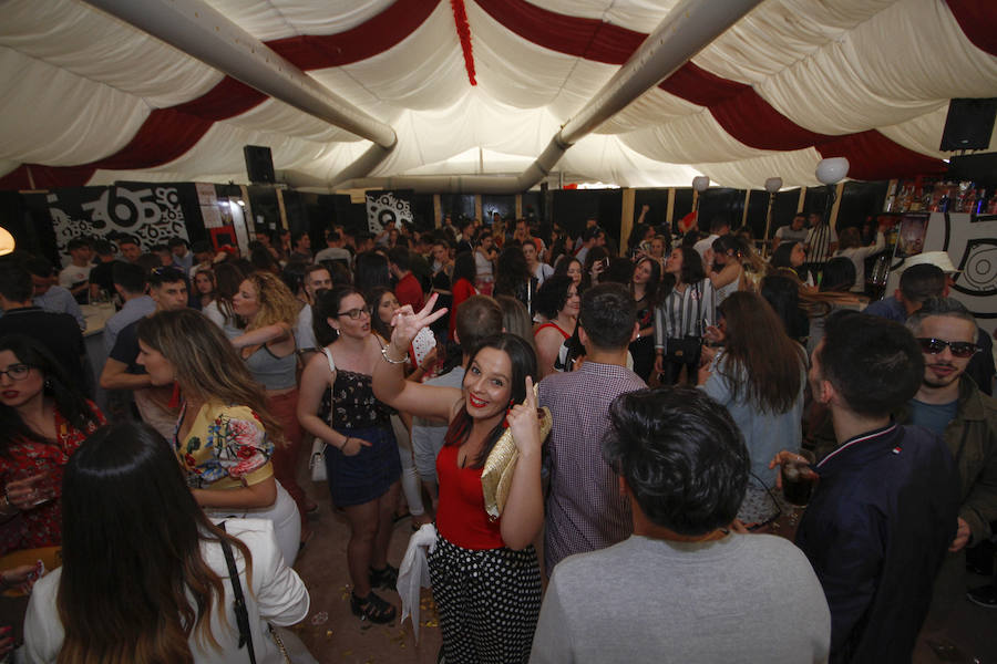 La afluencia de visitantes aumenta conforme se van acercando los días grandes de las fiestas. Para ver todas las fotografías de este Corpus, pulsa en el siguiente enlace.