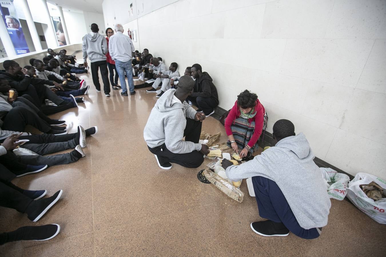 Tras pasar tres días en las comisarías de Motril y Granada han sido puestos en libertad por Extranjería