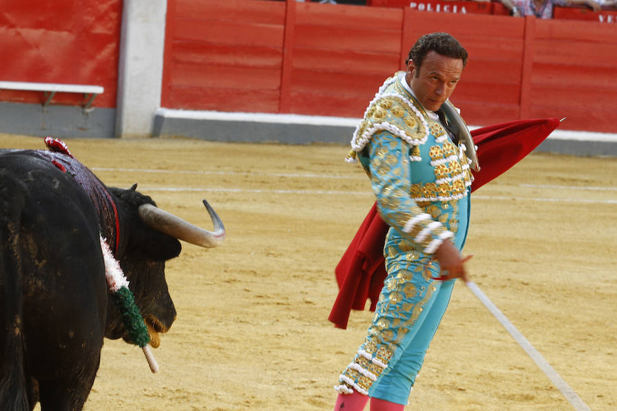 Las mejores imágenes de la corrida de toros de ayer