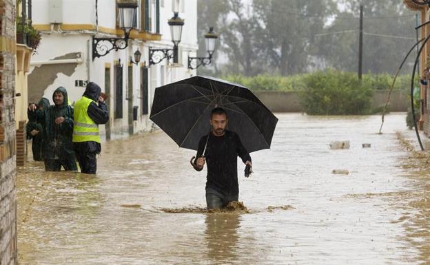 Contundente aviso de la AEMET: vienen horas de agua a mansalva