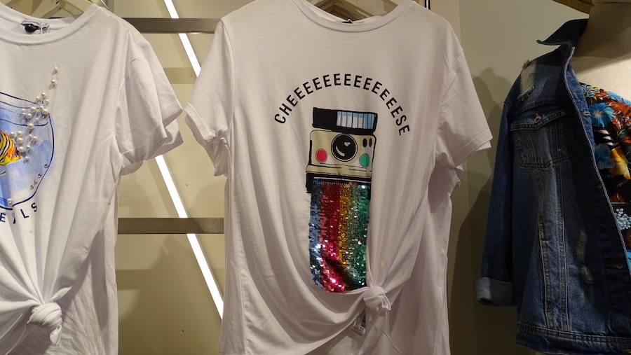 Diseños basados en frases, marcas e ideas que son todo un éxito en tienda