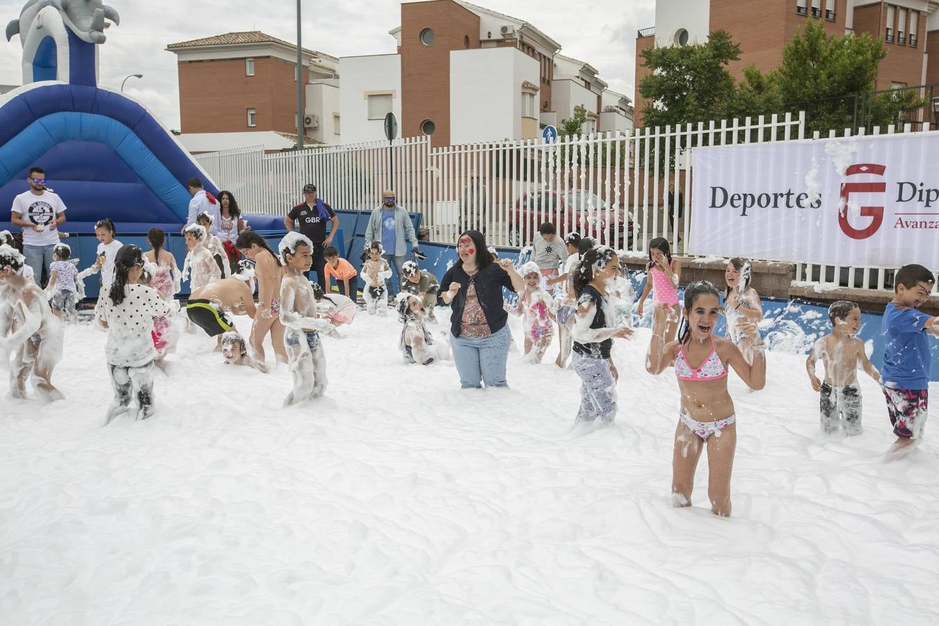 En pocos años -pero con mucho trabajo- se ha pasado de casi la ocultación a la idea clara de que sólo la inclusión es el camino para educar a menores y, con ello, concienciarnos a los adultos