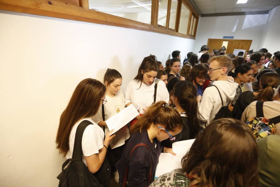 Casi 6.000 estudiantes se juegan desde hoy una plaza en la carrera deseada