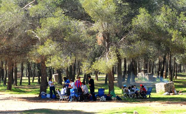 Galería. Conocer 15 lugares de la provincia de Granada preparados para ir a pasar una jornada de picnic 